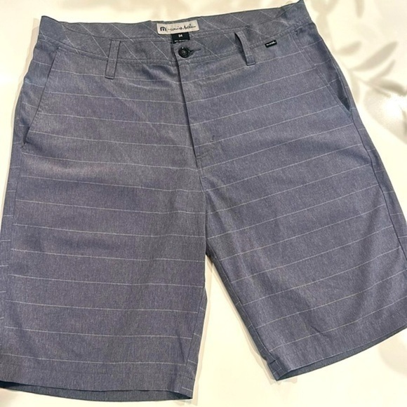Travis Mathew Other - Travis Mathew Golf Shorts Mens 34 Proceed With Caution Performance